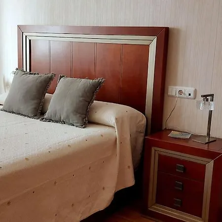 Superacogedor Y Semicentrico Piso דירה