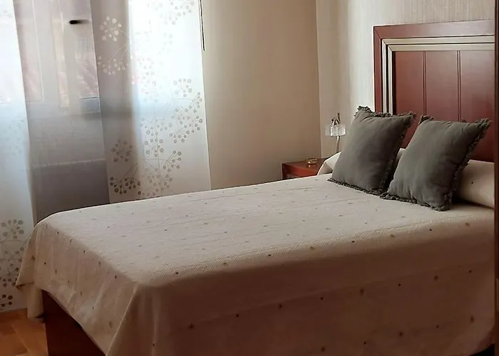 Superacogedor Y Semicentrico Piso * ليون