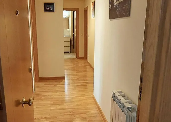 Superacogedor Y Semicentrico Piso דירה