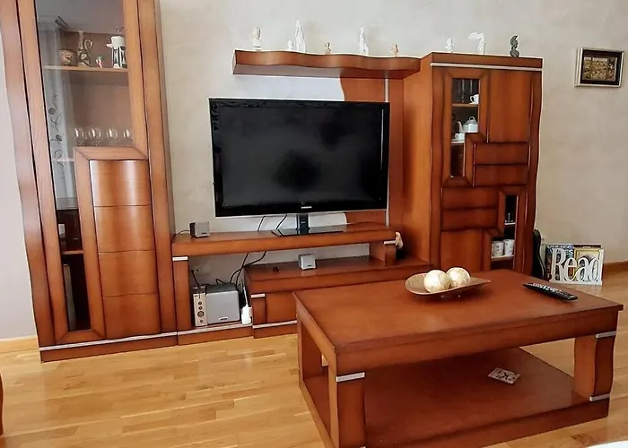 Superacogedor Y Semicentrico Piso דירה